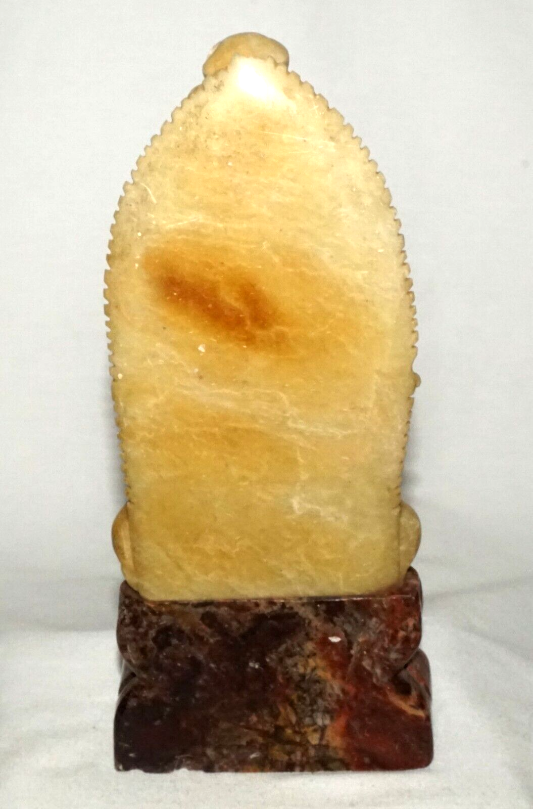 Vintage Chinese Soapstone Carved Buddha on a Lotus Base Sculpture (AHB)