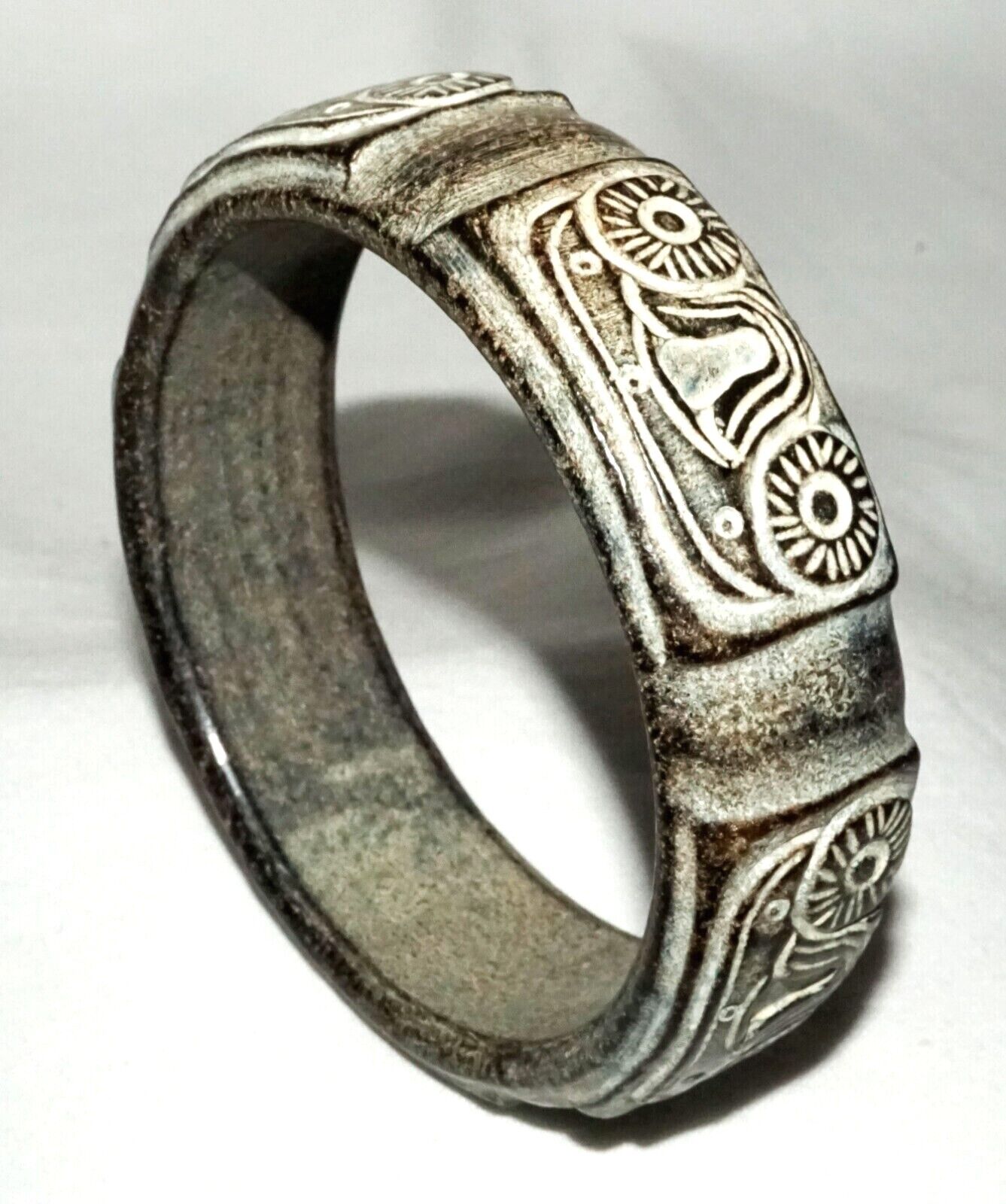 Vintage Chinese Steatite Archaistic Relief Carved Bangle Bracelet (LeS) B51