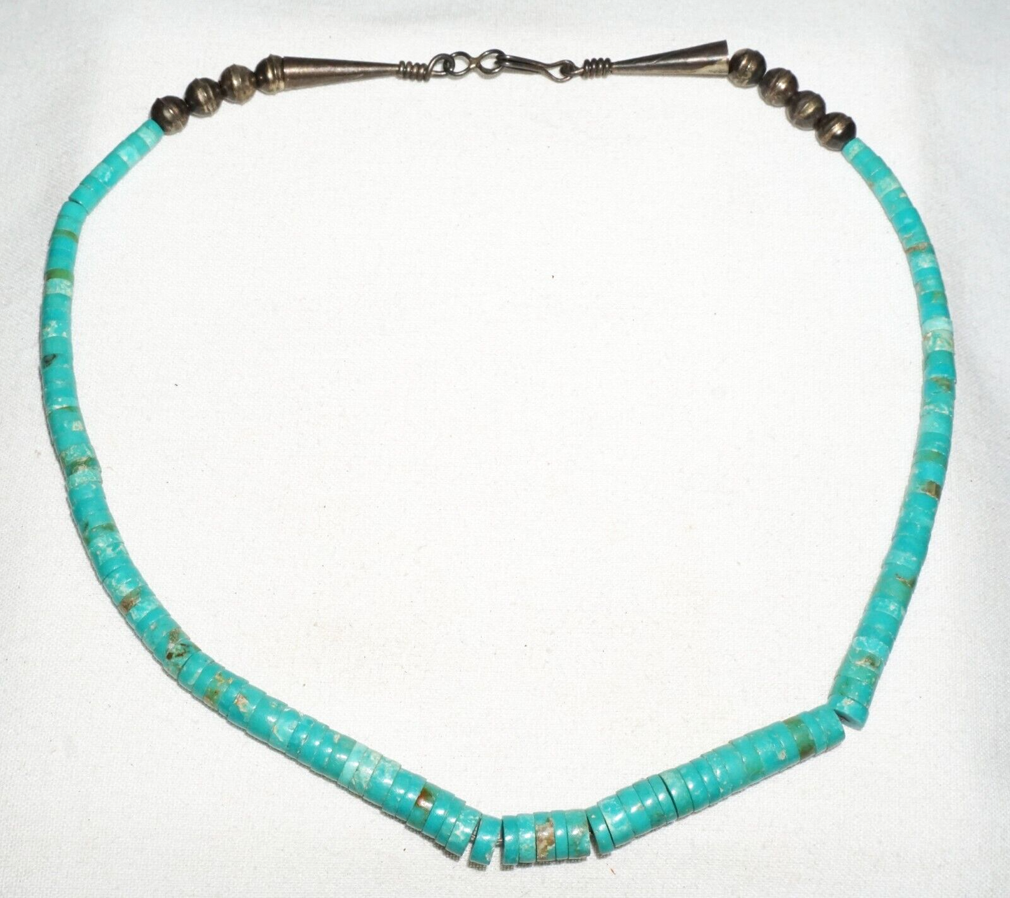 Vintage South Western Silver set Turquoise Disk Bead Necklace (---)