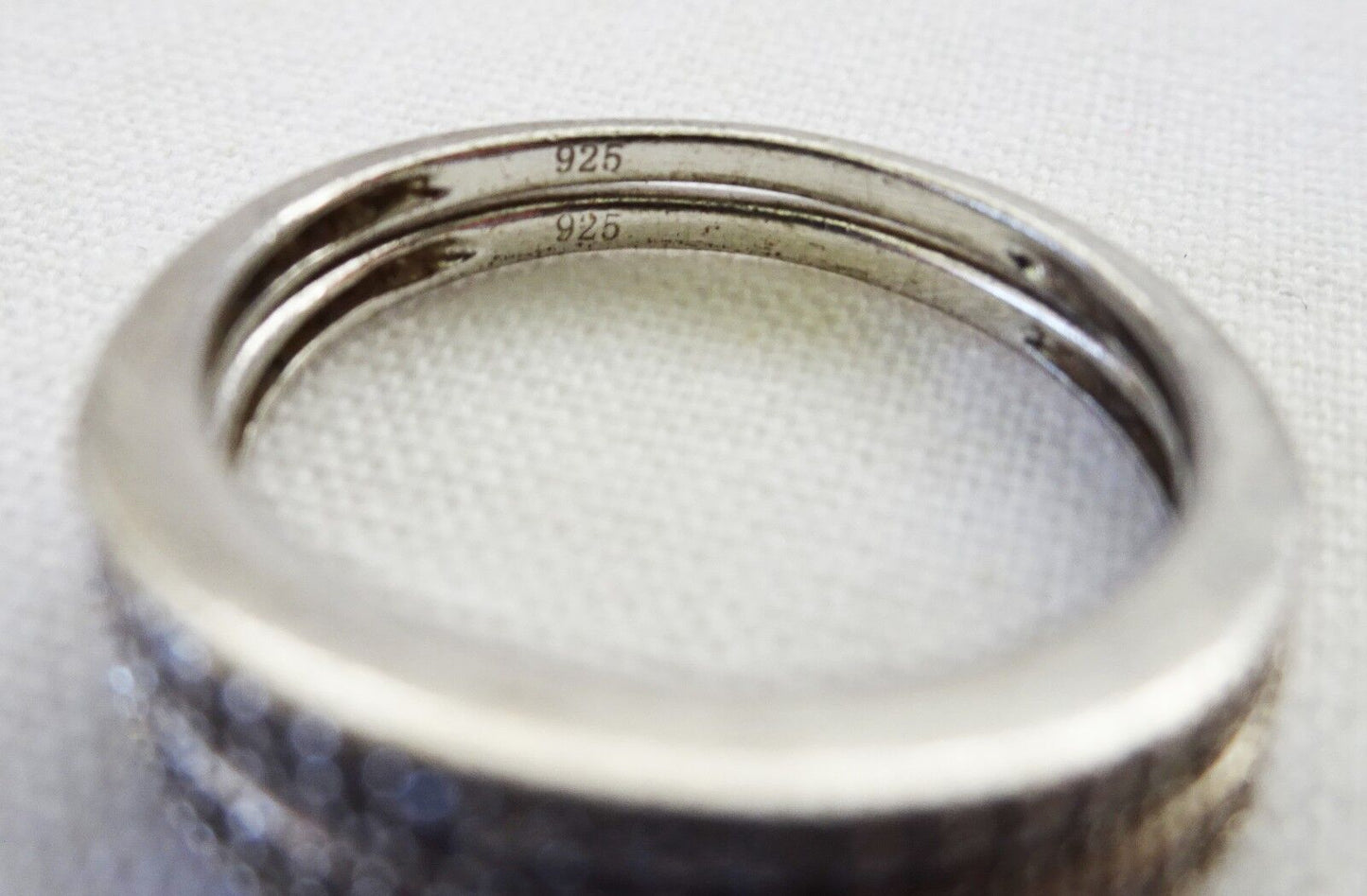 Pair 925 Sterling Silver Rings Sz 6 set w. 21x Cubic Zirconia each (NgD)