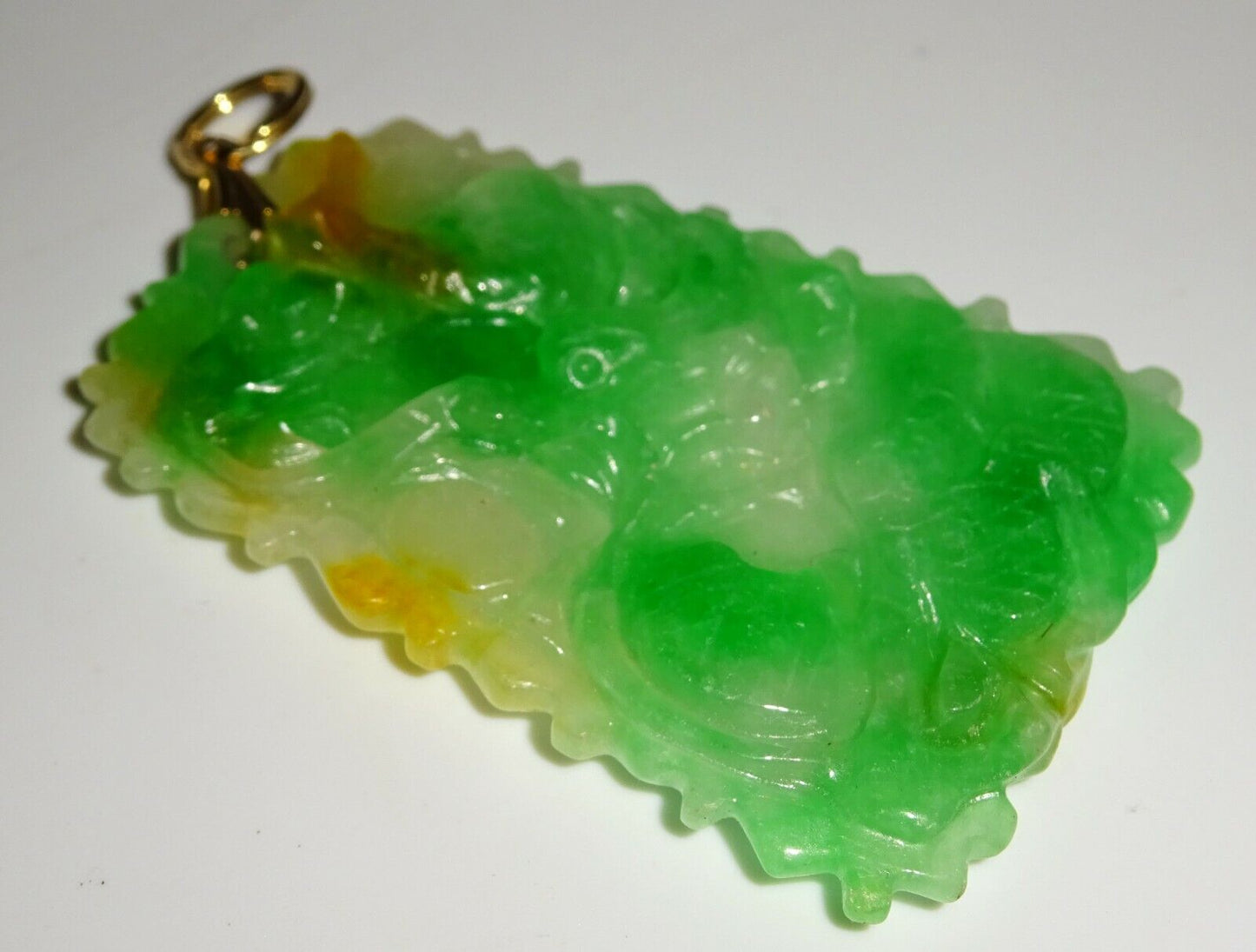 Chinese Jadeite Jade Plaque Pendant w. Writhing Dragon & Pearl Motif (LuD)