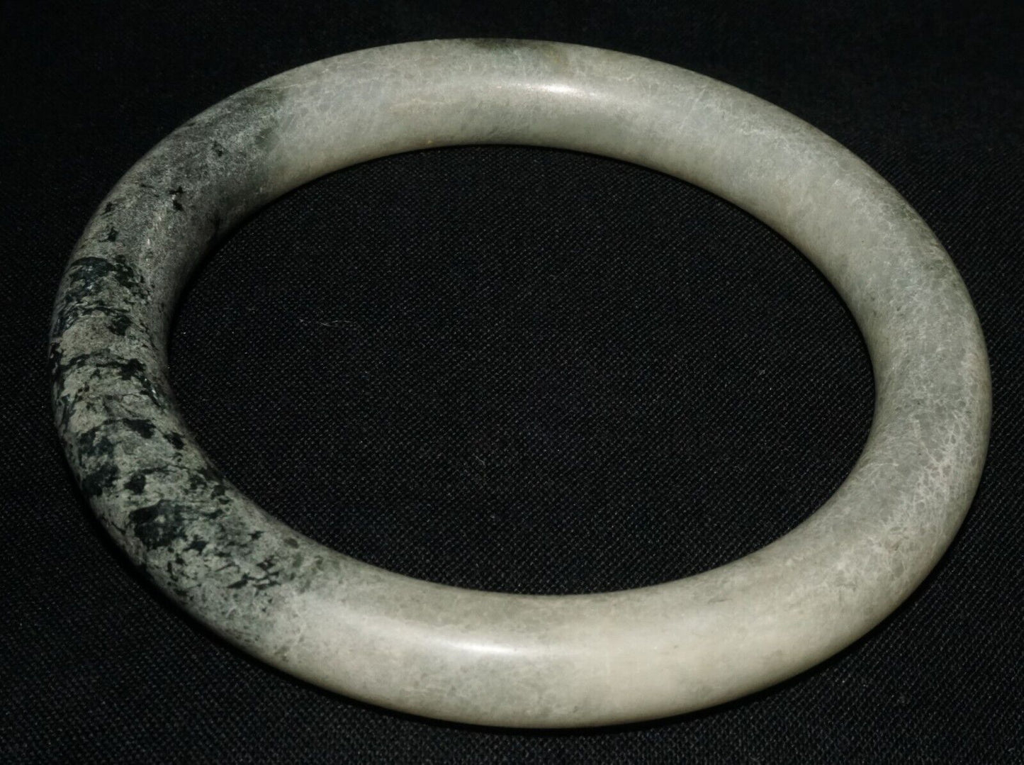 Vintage Chinese Grey Mottled Black Nephrite Jade Bangle Bracelet (LeS) B32