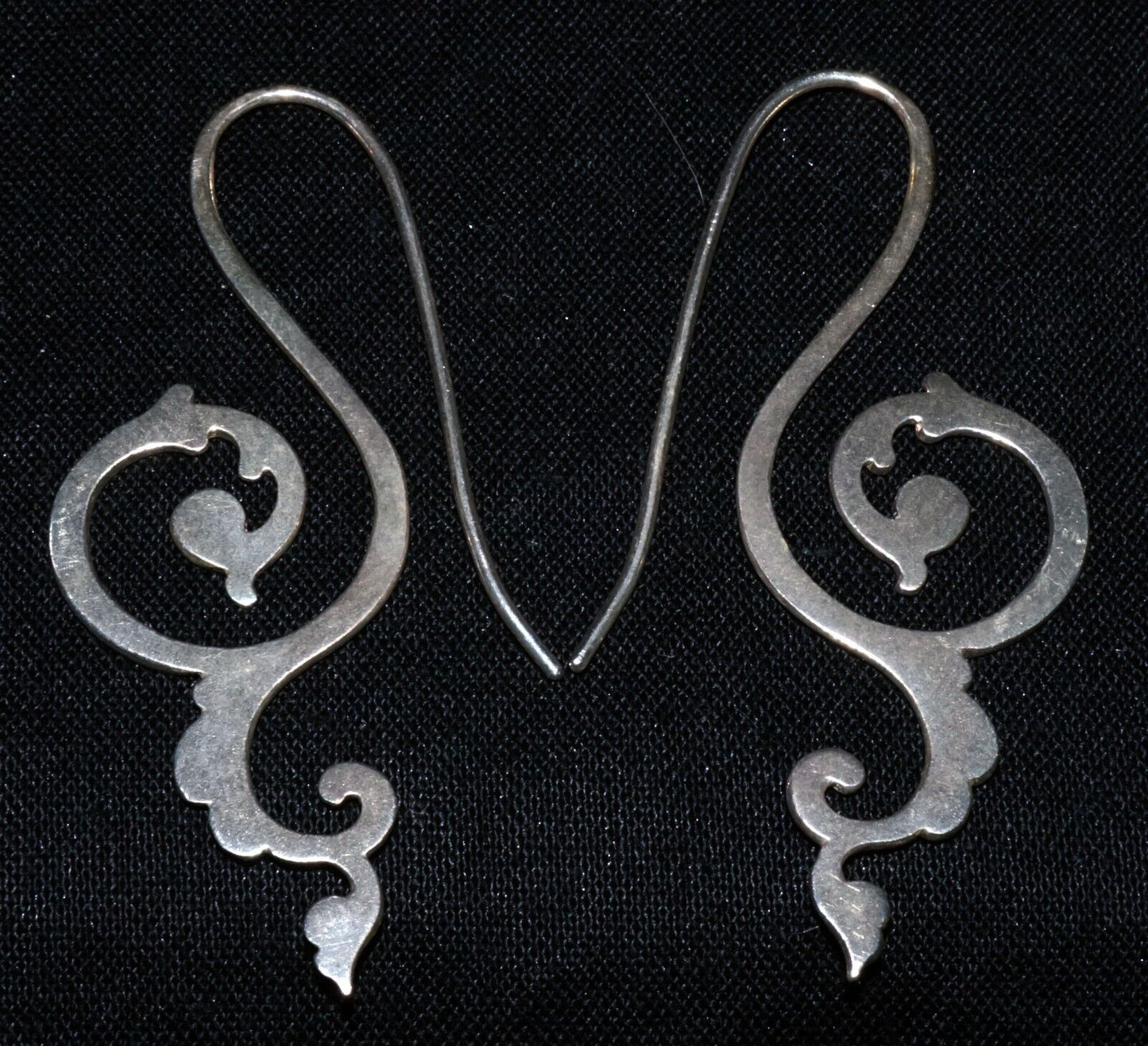 Hawaii Modernist Music Key Motif Sterling Silver Earrings by Joy (WoJ)