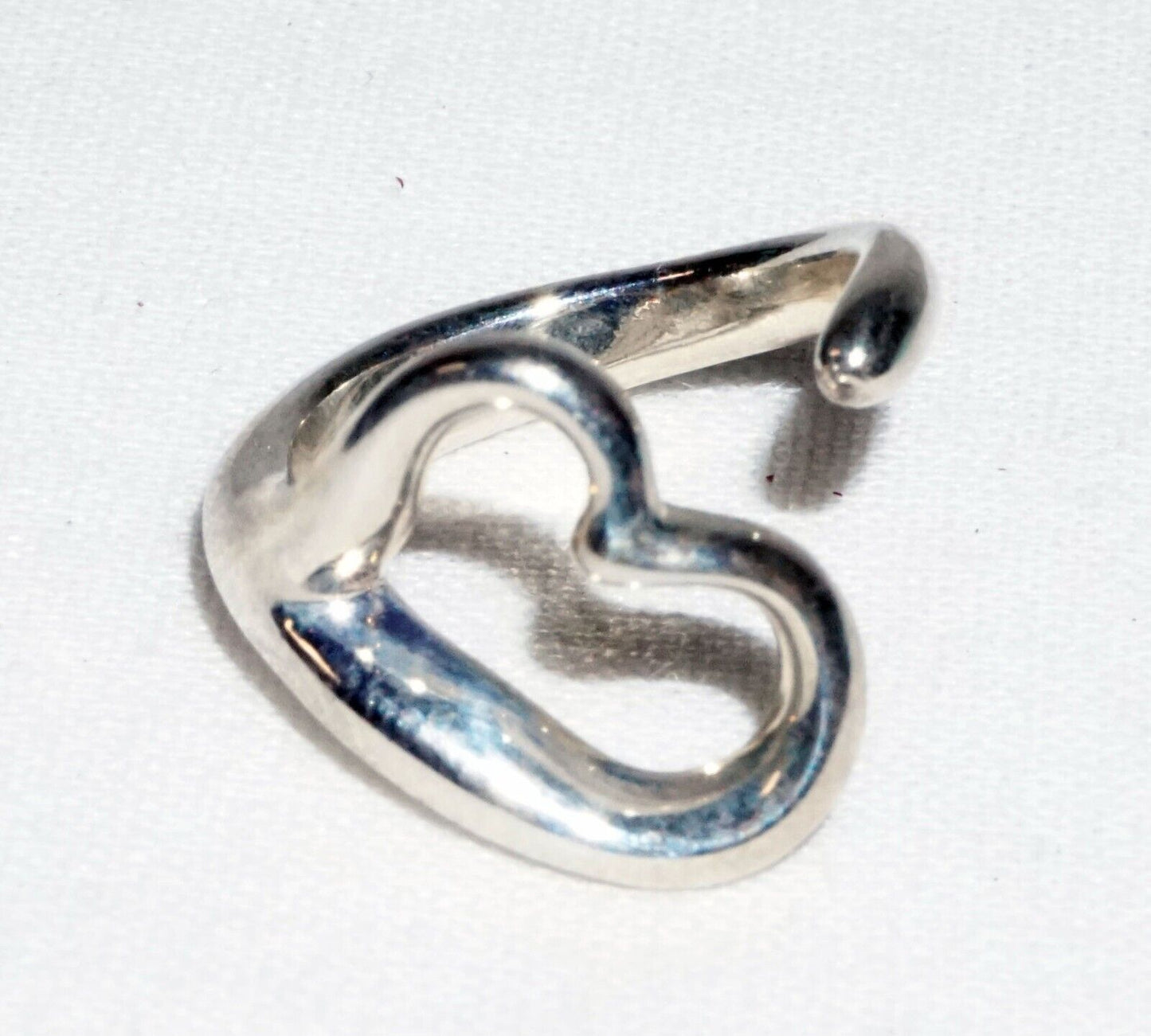 Vtg French Sterling Silver Open Heart Ring Sz.4 Elsa Peretti Tiffany & Co. (InS)