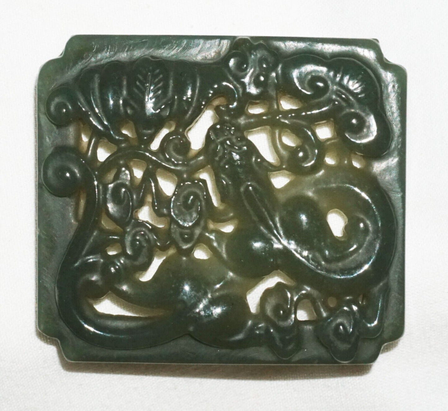 Antique Chinese Dark Green Nephrite Jade Pierced Cover Dragon Lingzhi Bat (---)