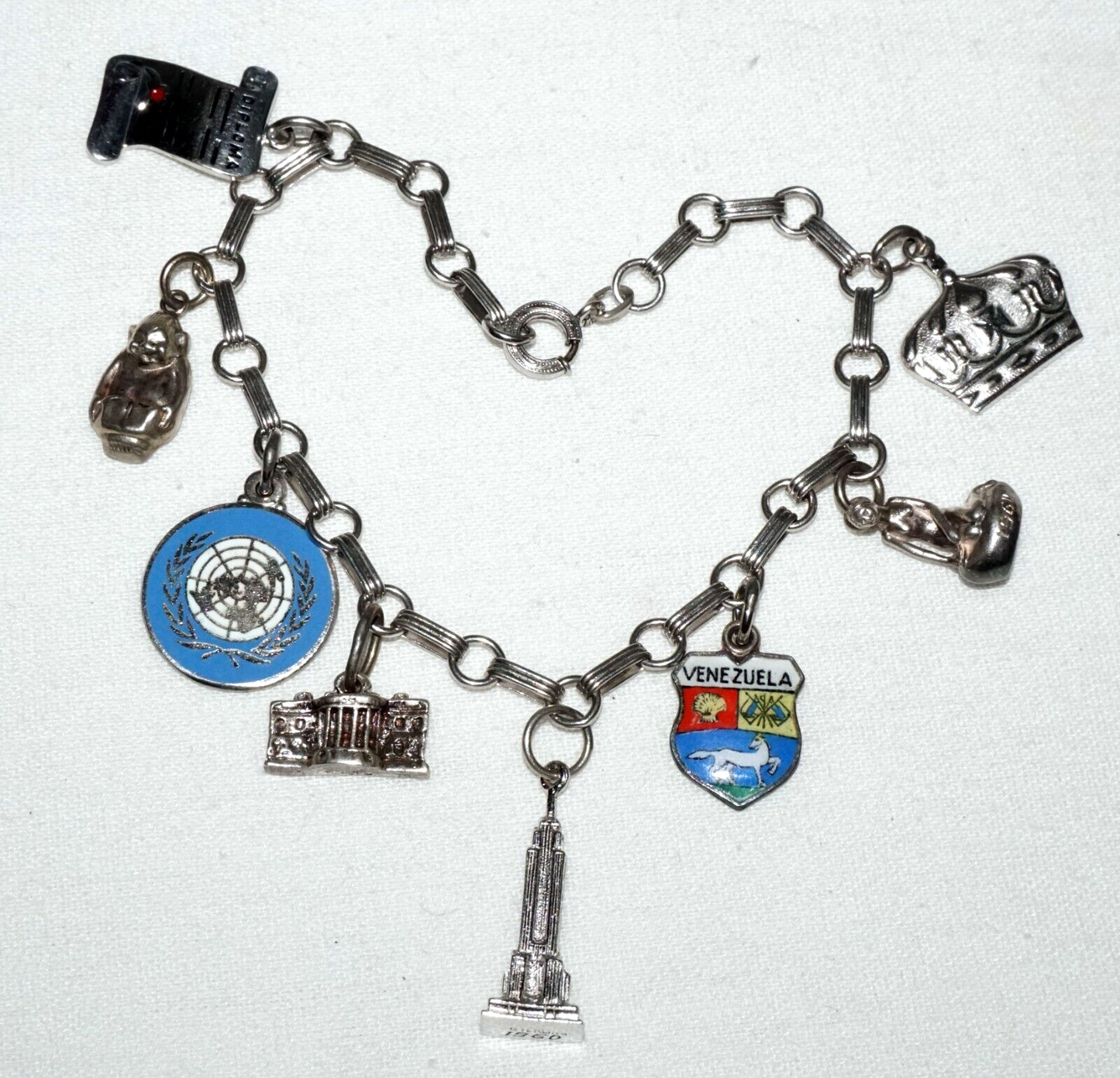 Vintage Sterling Silver & Enamel 8x World Travel Charms Bracelet (KoS) L11