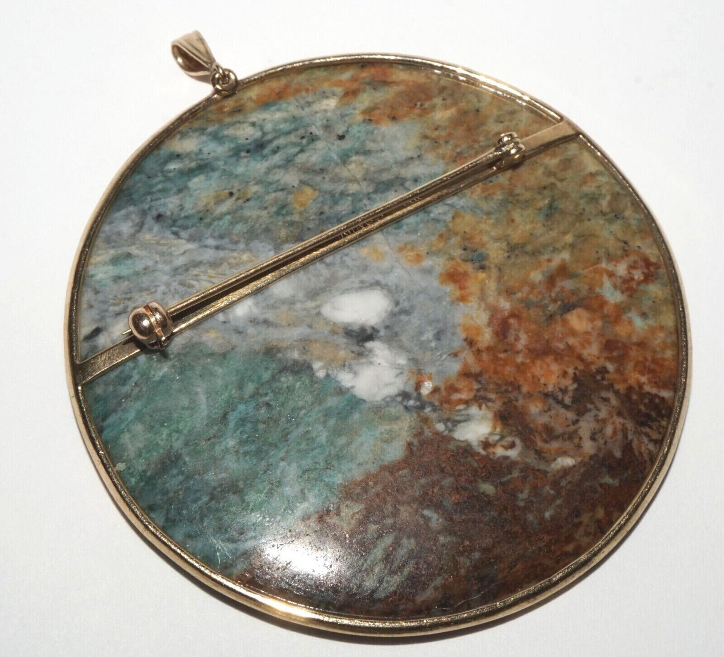 Chinese 14K Yellow Gold Brooch Pendant w. Picture Jade Disk by Ming's (LeS) G10