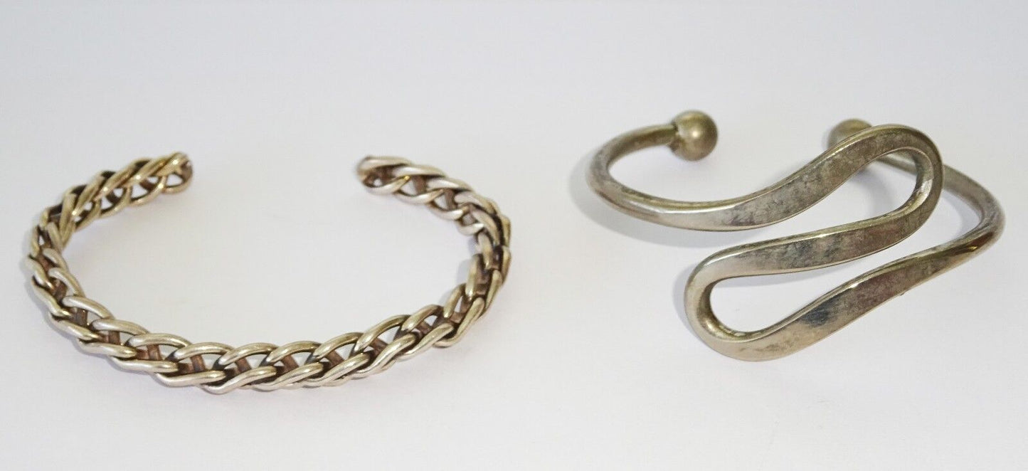 2Pc Modernist Silver Bracelets w. Abstract Curviliniar & Weave Motifs (Yir)