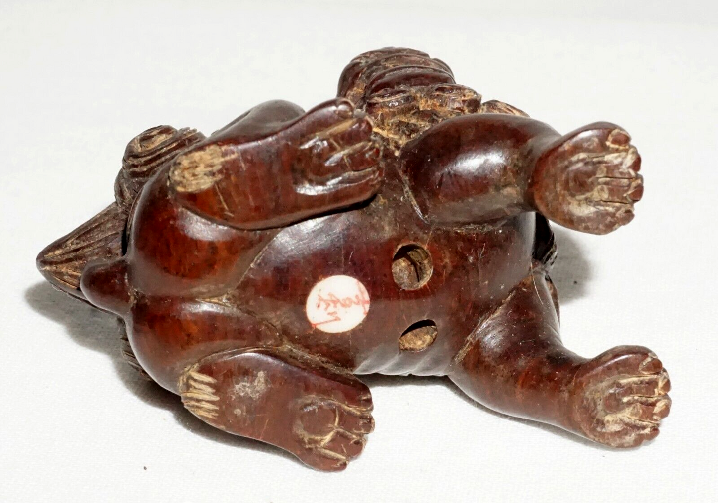 Vintage Japanese Carved Dark Wood Netsuke Lion Dog Foo Dog (FeH
