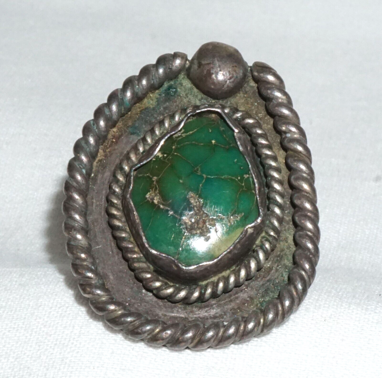 Vintage S.W. Silver Ring Sz.7.5 w. Bezel set Turquoise Accent (GeB)#7