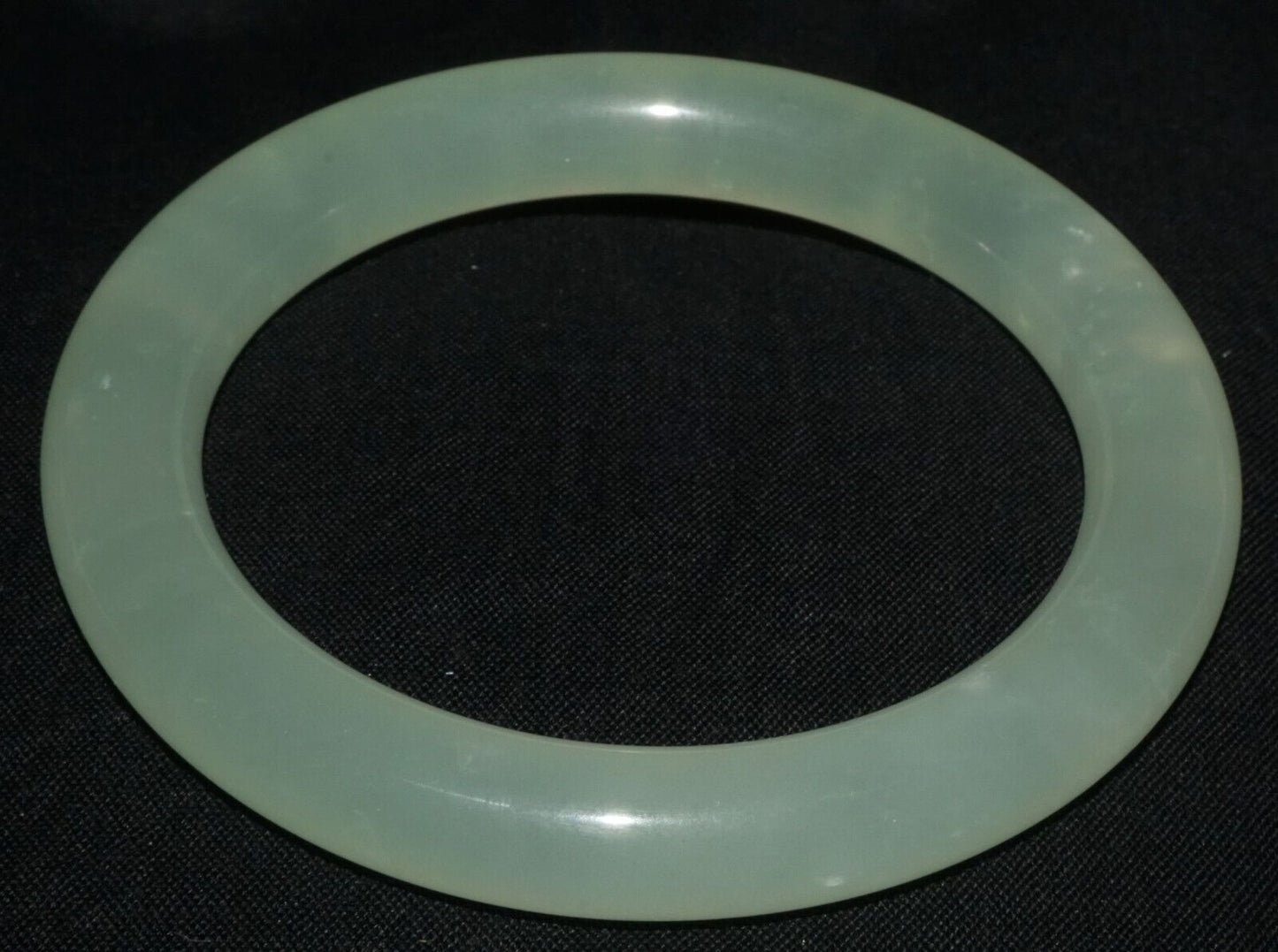 Vintage Chinese Semi Translucent Pale Green Glass Bangle Bracelet (LeS) B64
