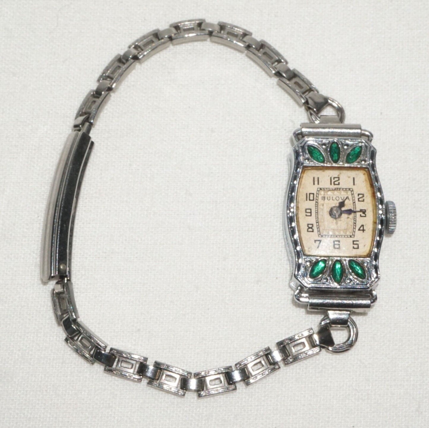 Vtg 1924 Art Deco Ladies Bulova Wrist Watch w Emerald Accents (TiG)