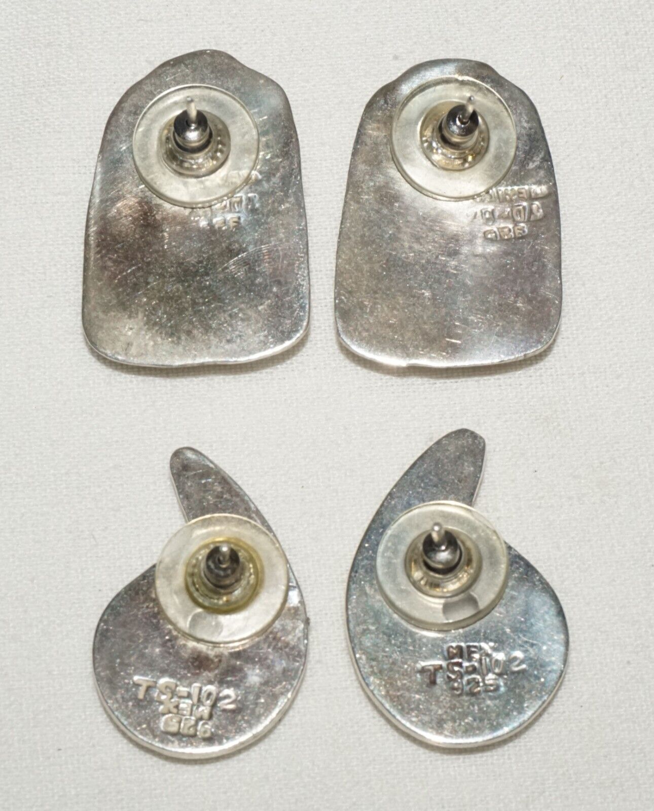 2x Pair Vintage Mexican Modernist Sterling Silver Earrings - signed (KoS) L12