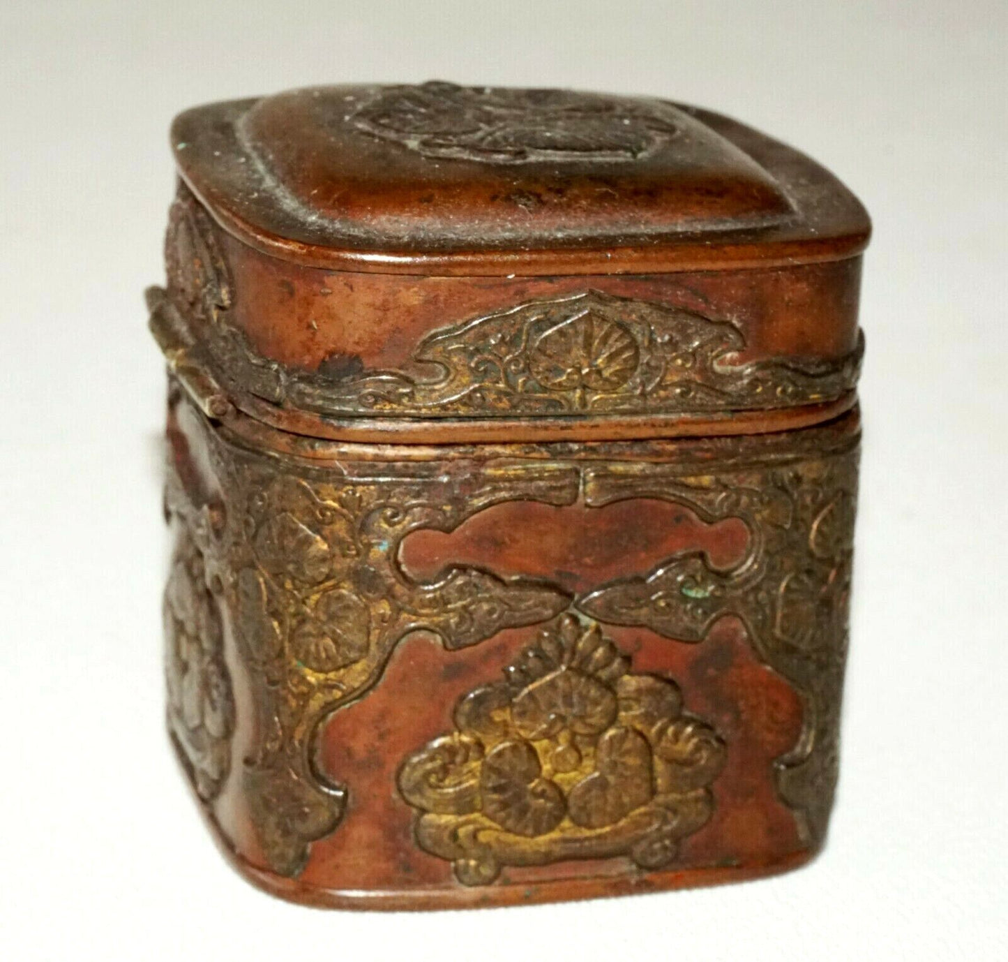 19C Japanese Edo Period Hinged Top Copper Ink Container Box w. Crest (MoW)