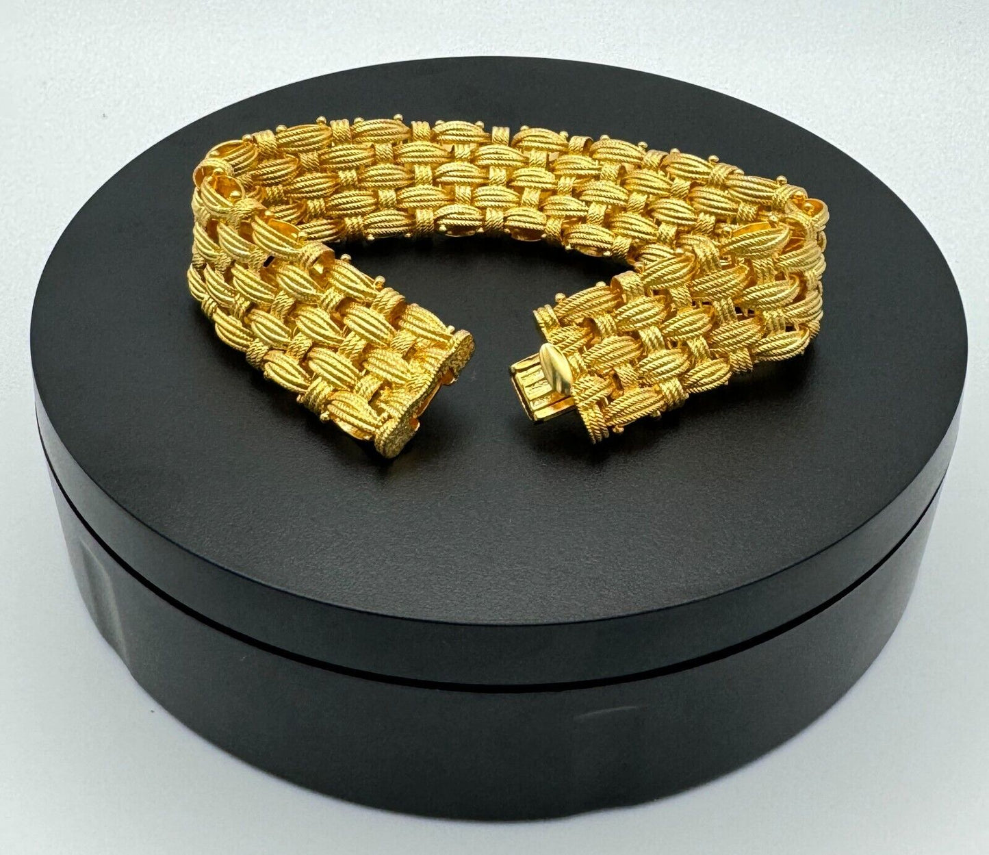 Vintage Heavy Ladies Vermeil Sterling Silver Textured Woven Bracelet (McC)