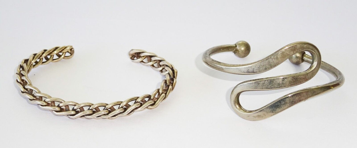 2Pc Modernist Silver Bracelets w. Abstract Curviliniar & Weave Motifs (Yir)