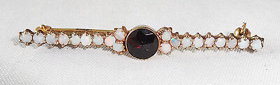 1900 EDWARDIAN UNMARKED YELLOW GOLD BAR PIN w. GARNET & WHITE OPALS (Le)