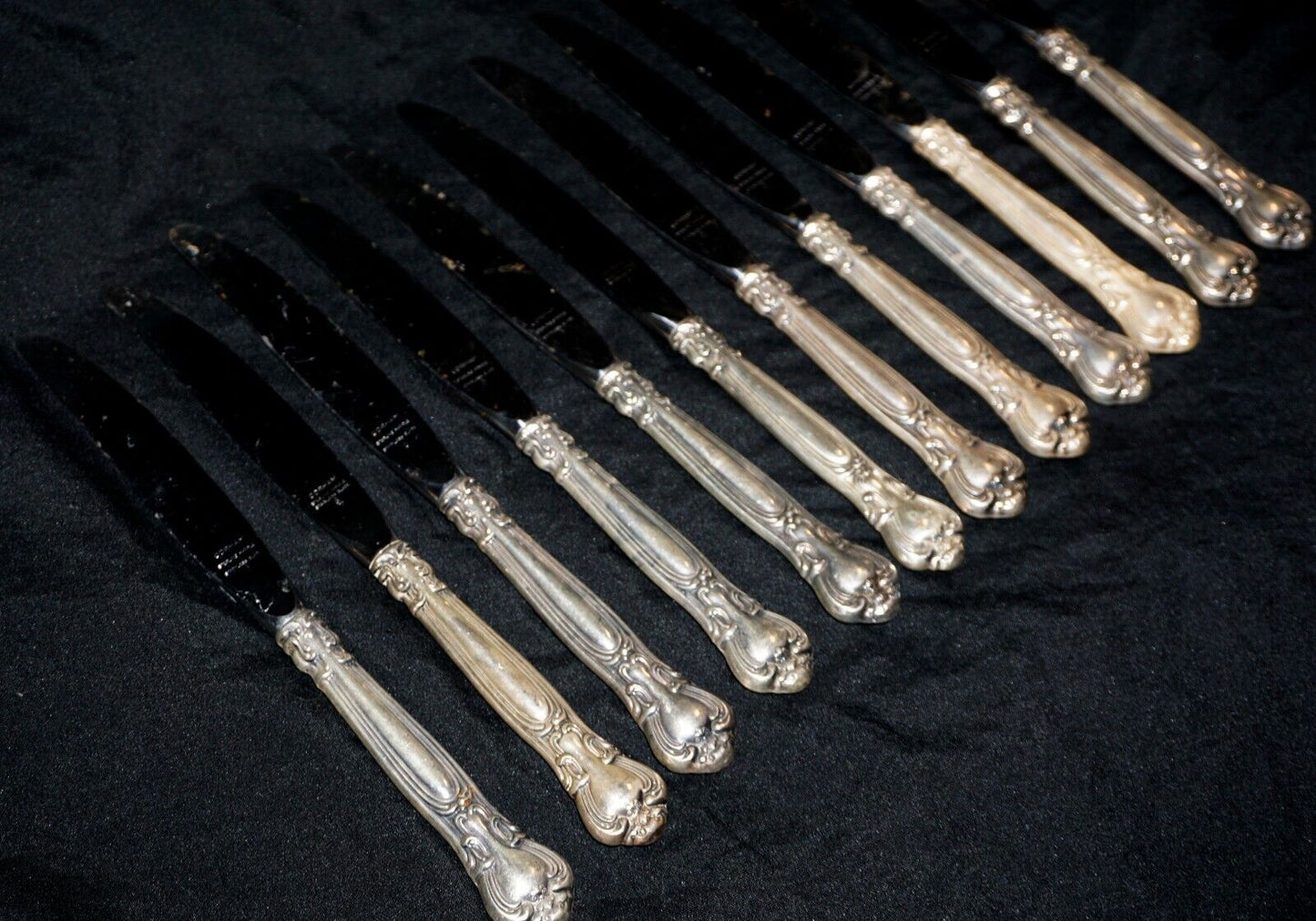 12Pc American Sterling Silver Dinner Knives 9 1/8"- Gorham Chantilly 1895 (ChB)