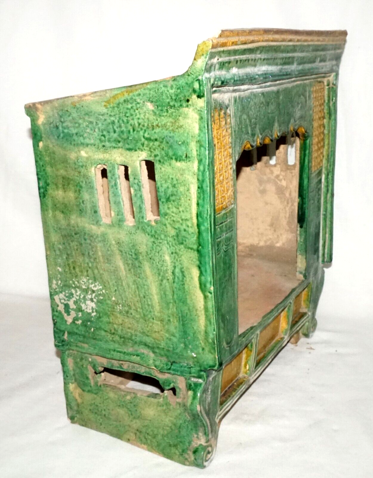 Antique Chinese Ming Green & Yellow Glazed Stoneware Mini Bed in Box (UVi)#11 IC