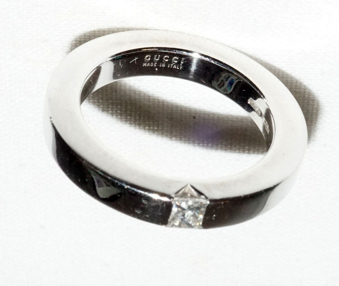 Vintage Italy 18k White Gold Ring Sz.8 w. 1x Diamond by Gucci in Box (InS)