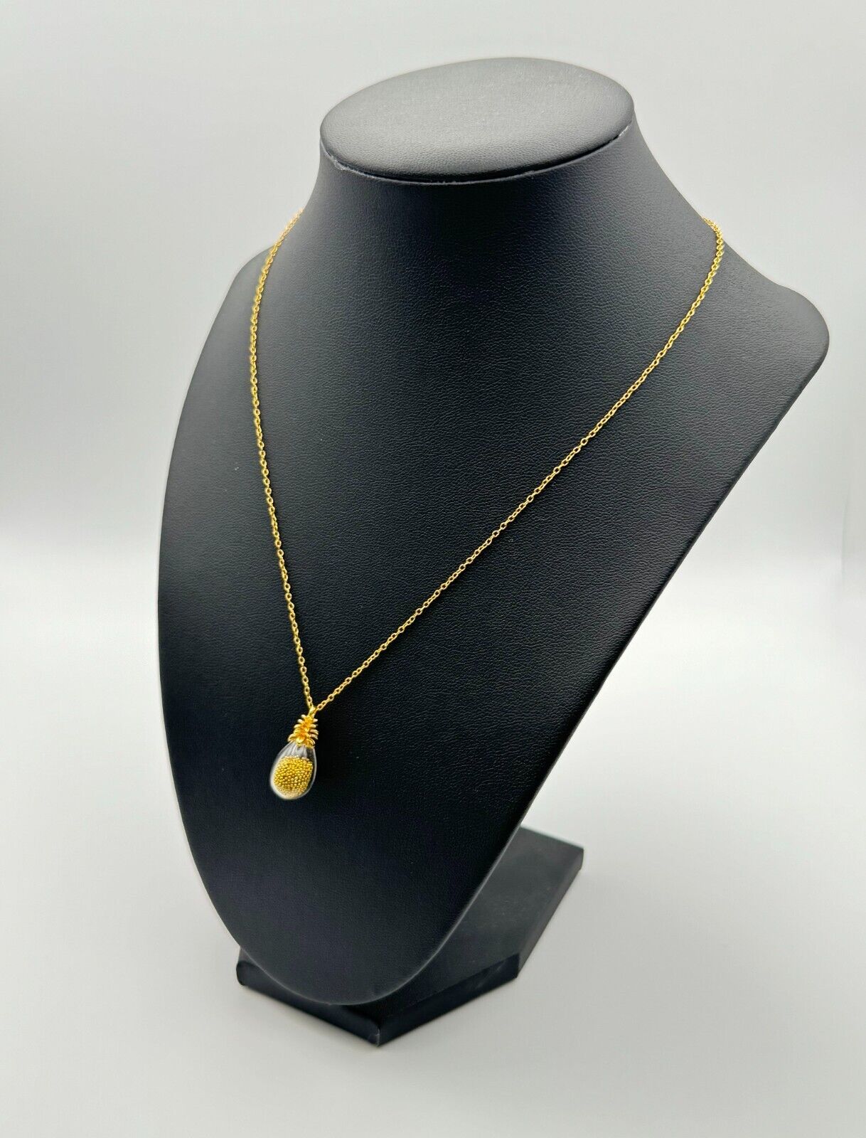 18 K Gold Vermeil Catherine Weitzman Pineapple Shaker Necklace (McC)