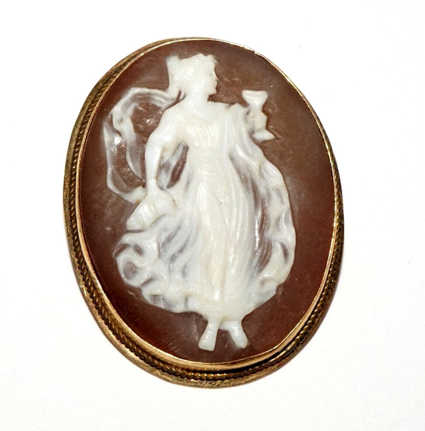 Vintage Italy 14k Yellow Gold Pendant Shell Cameo Woman in Gown Motif (LeL)