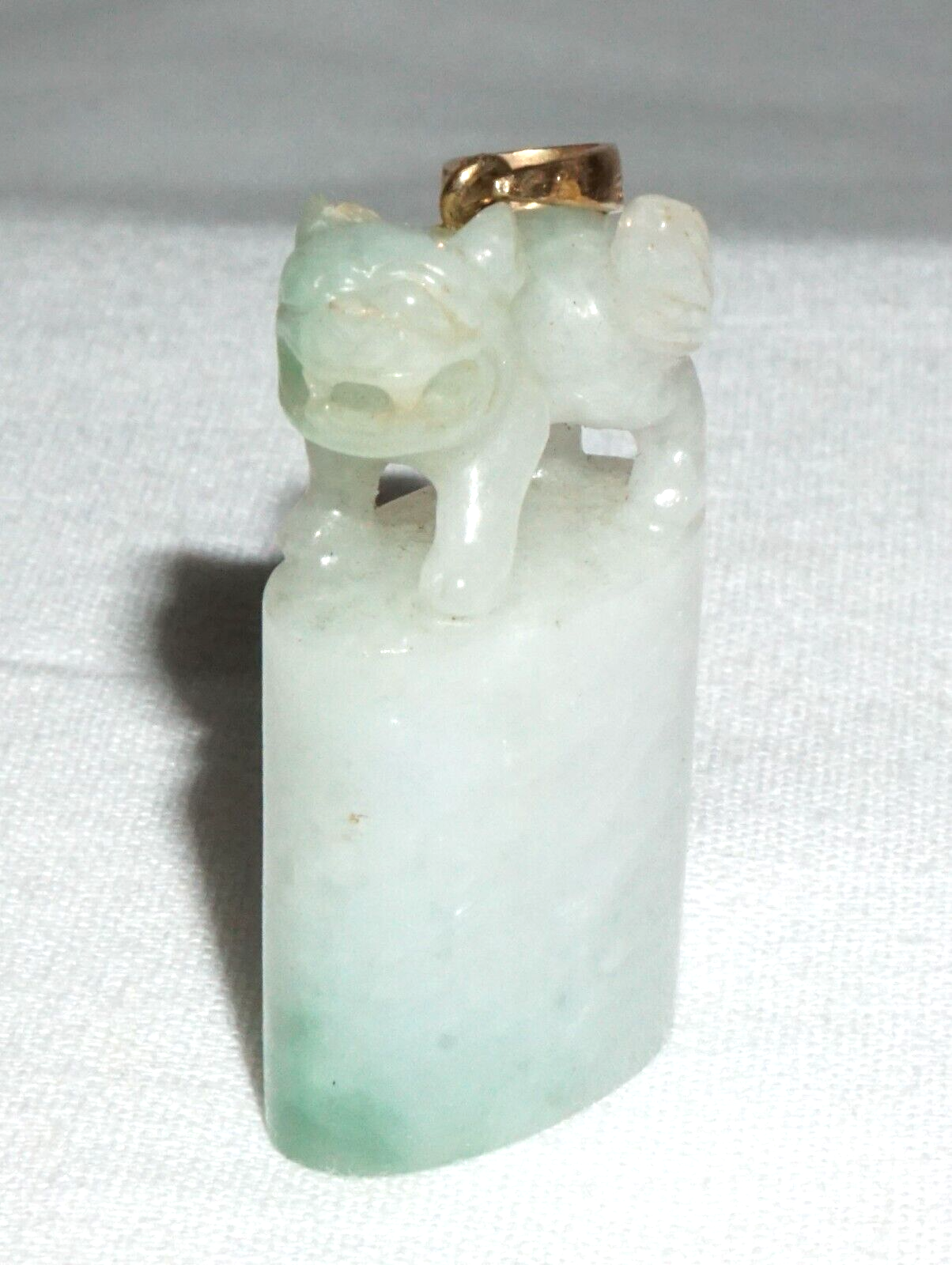 Vintage Chinese 14k Yellow Gold set Jadeite Jade Mini Seal Style Pendant (FeL)