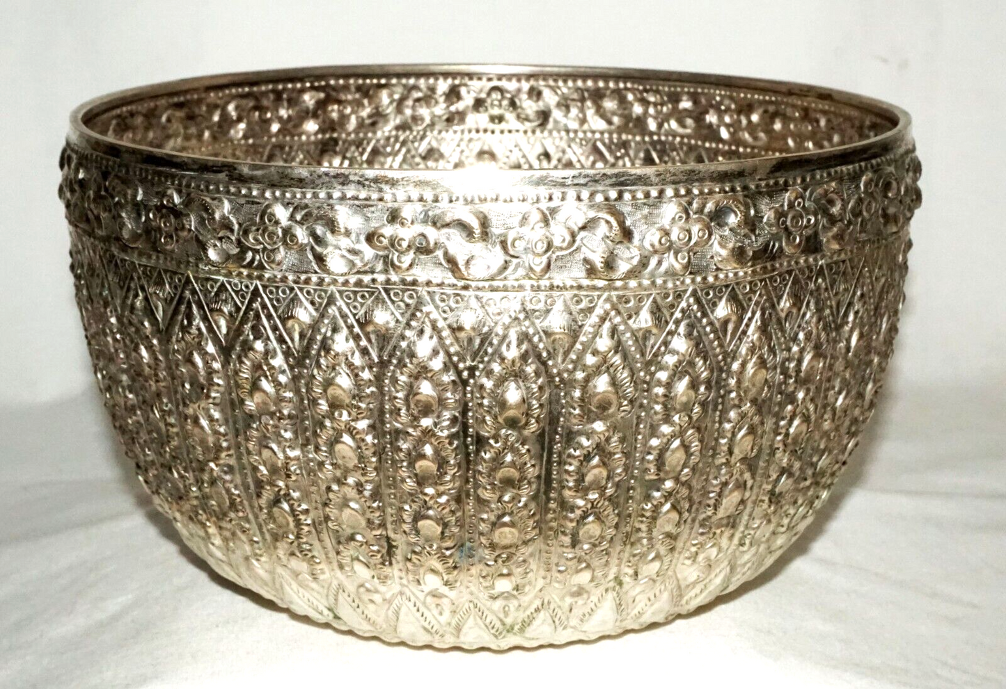 Vintage South East Asian Silver Alloy Large Bowl w. Relief Motifs (UVi)#7