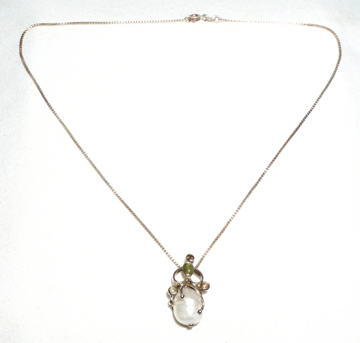 Vtg Sterling Silver Choker Necklace w. Silver & Pearl & Tourmaline Pendant (---)