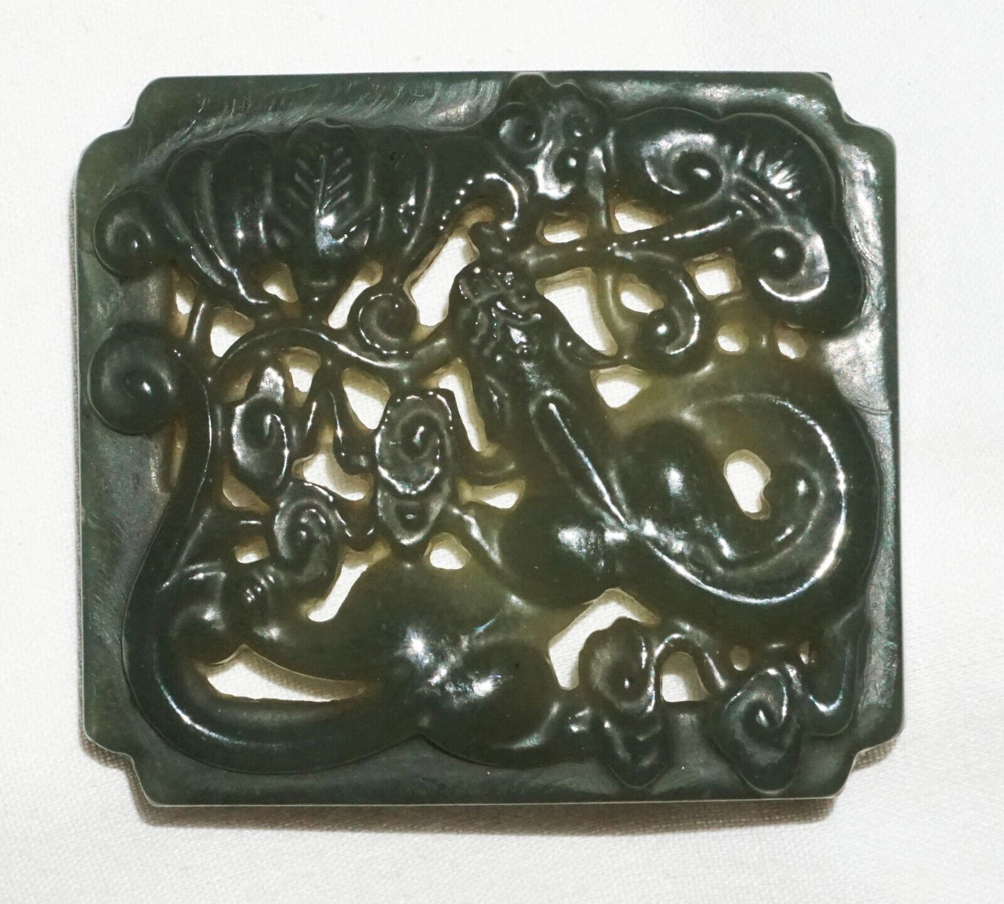Antique Chinese Dark Green Nephrite Jade Pierced Cover Dragon Lingzhi Bat (---)