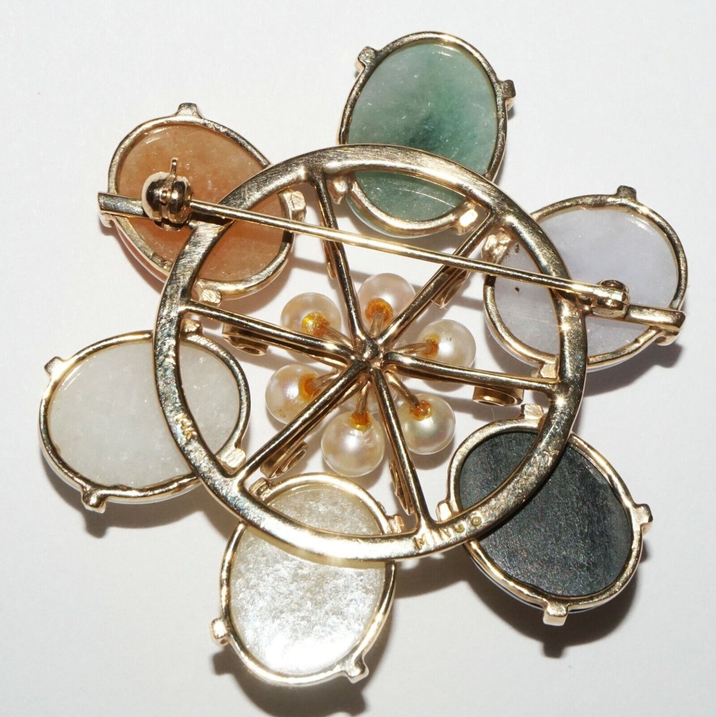 Chinese 14k Yellow Gold Brooch 5+1x Multicolor Jades & 7x Pearls Ming's (NaD)#6a