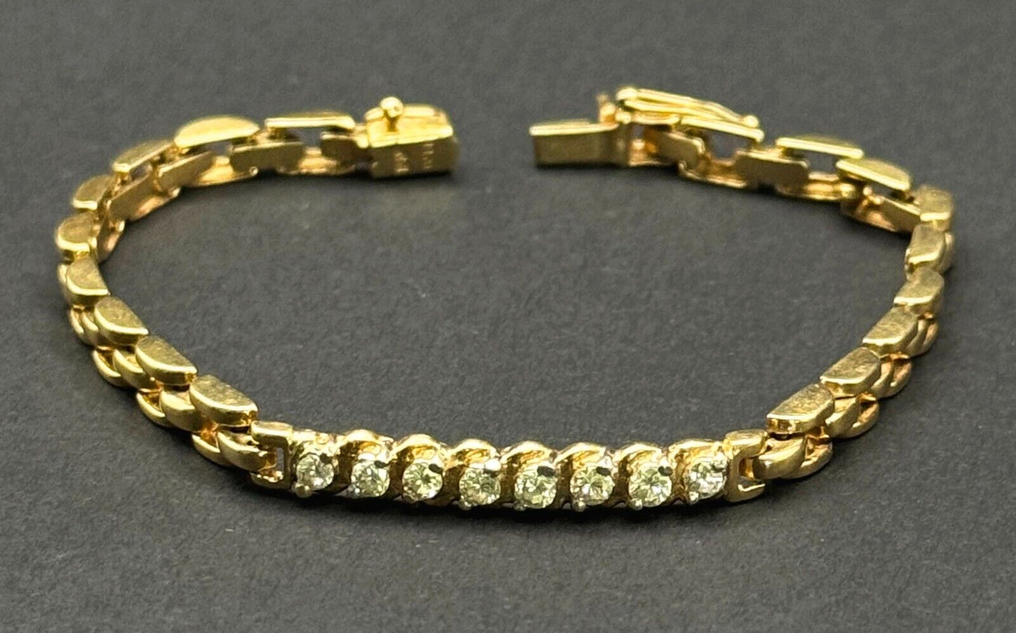 Vtg 14k Yellow Gold Link Bracelet 7.5 " w 8 Diamond Accents & Safety Clasp (MeK)
