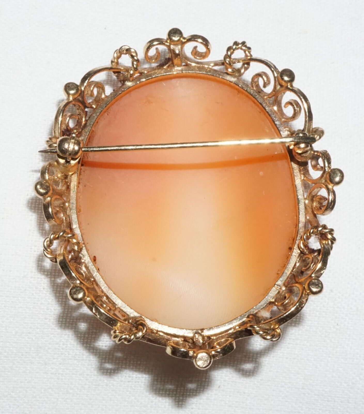 Vintage Yellow Gold Scroll Motif Shell Cameo w. Woman's Bust Design (GeB)#6