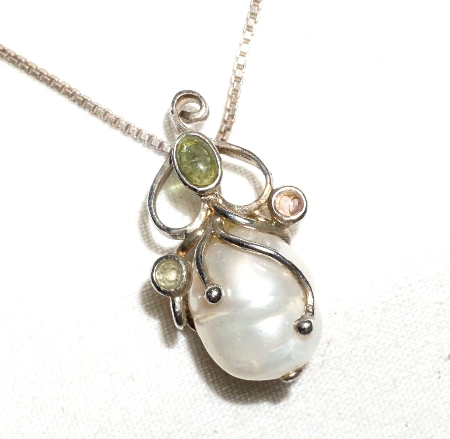 Vtg Sterling Silver Choker Necklace w. Silver & Pearl & Tourmaline Pendant (---)