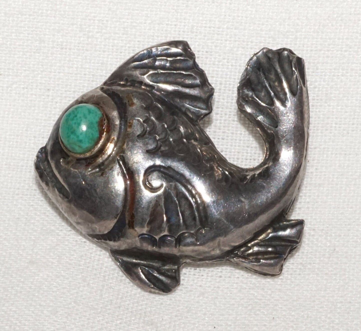 Mexican Silver Brooch with Turquoise Accent (QuC)