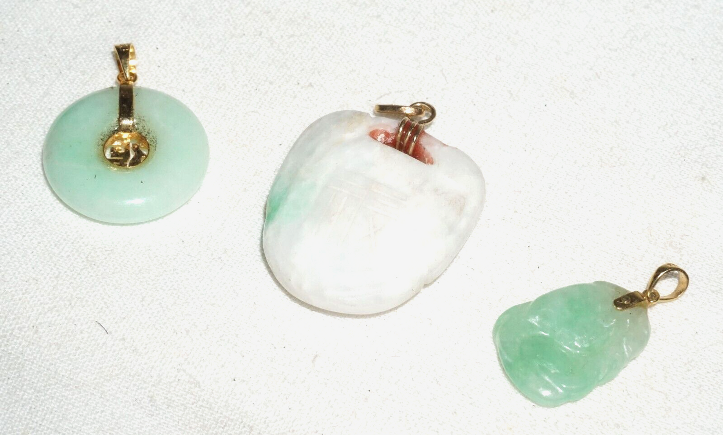 3Pc Vintage Chinese Miniature Jadeite Jade Carved Pendants Lot (***)