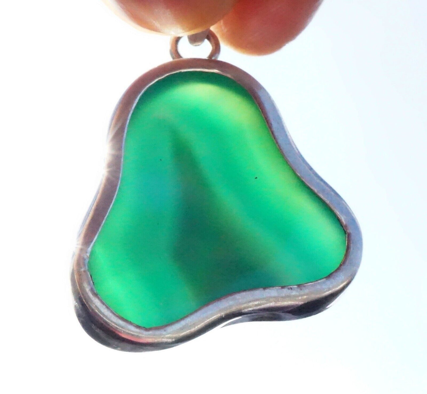 Vintage Sterling Silver Pendant w. Green Semi Translucent Stone Accent (***)