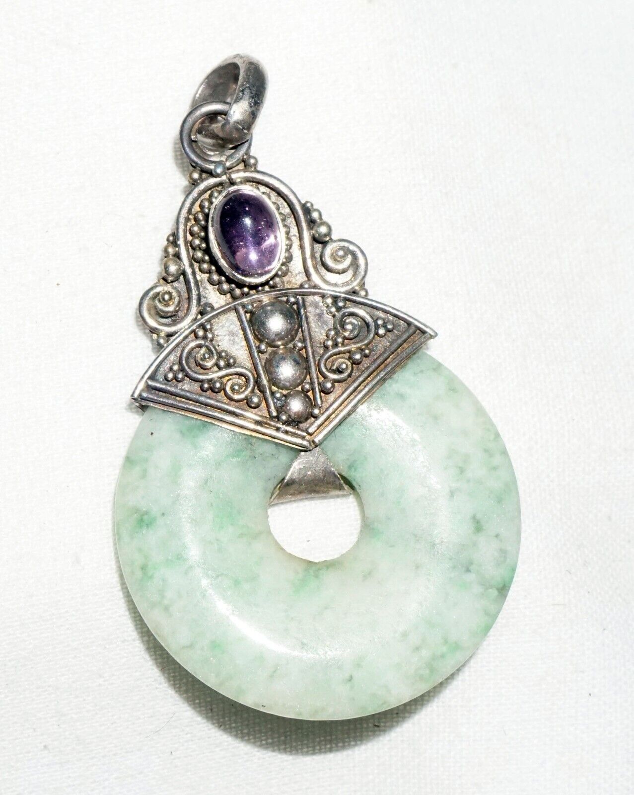Vintage Chinese Sterling Silver Pendant w. Jadeite Jade Disk & Amethyst (***)