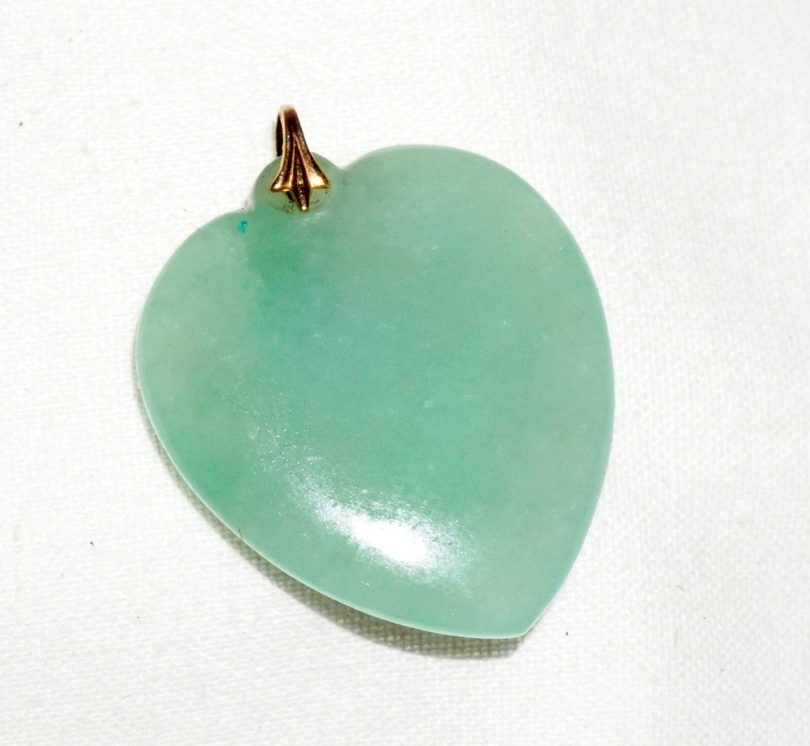 Vintage Chinese Light Celadon Green Jadeite Jade Heart Motif Pendant  (***)