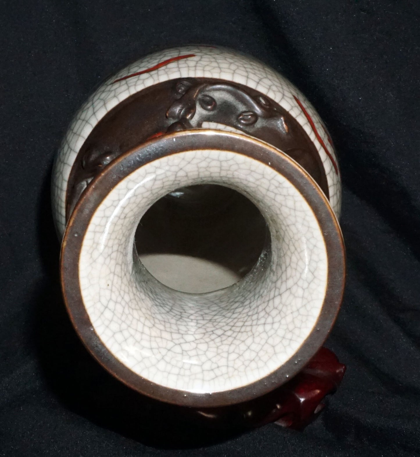 1900 Chinese Pottery Vase w. Crackled Finish Warrior on Horses Motif (ChT) IC