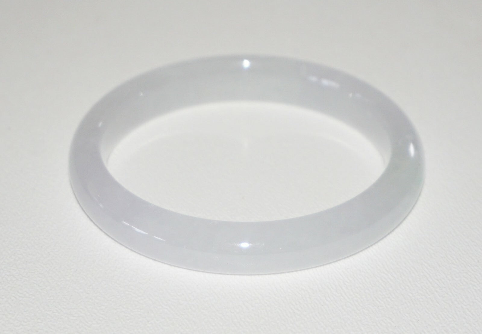 Vintage Chinese Semi Translucent White Jadeite Jade Bangle Bracelet  (NoN) B1