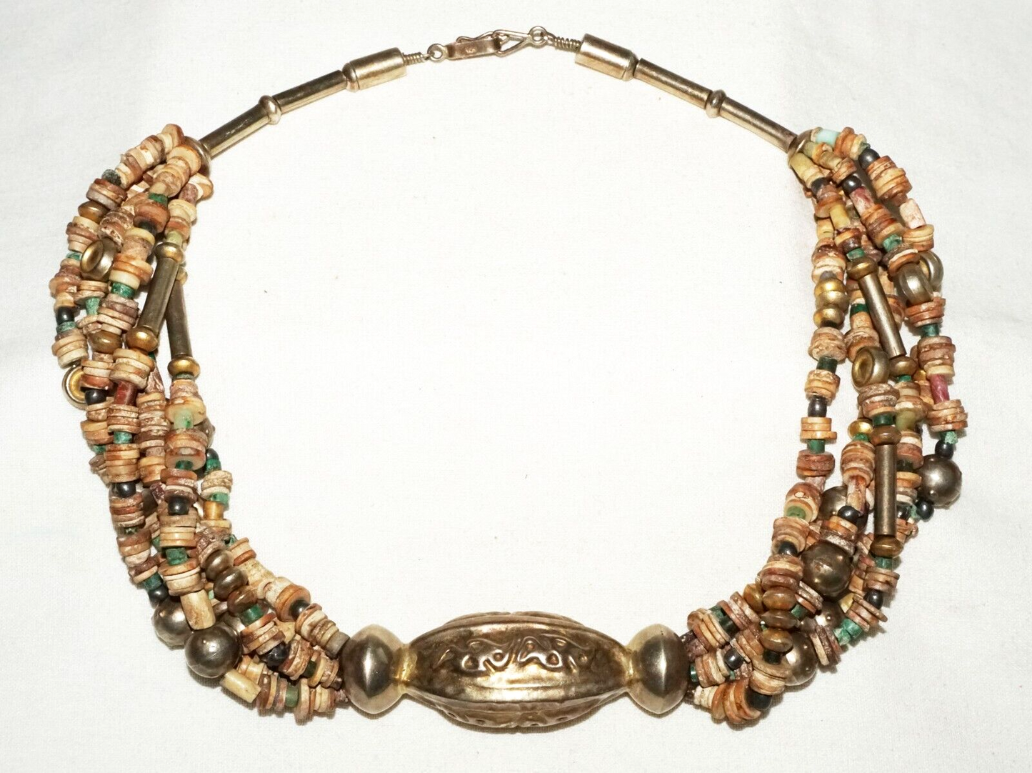 12C Peru Chimu Excavated Shell & Stone Bead Necklace w. Silver Clasp (DaJ)