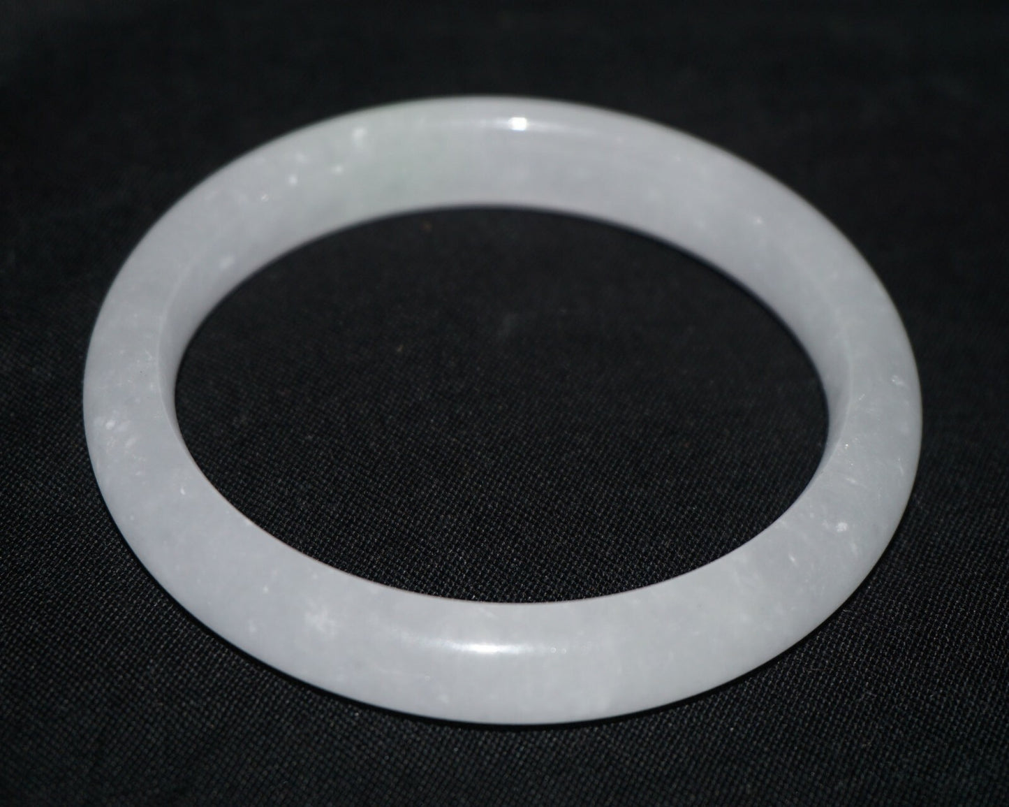Vintage Chinese Semi Translucent White Jadeite Jade Bangle Bracelet  (NoN) B1