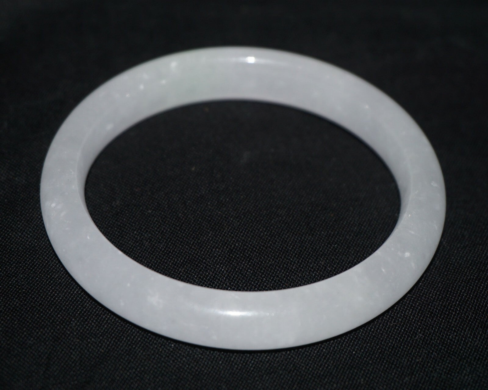 Vintage Chinese Semi Translucent White Jadeite Jade Bangle Bracelet  (NoN) B1