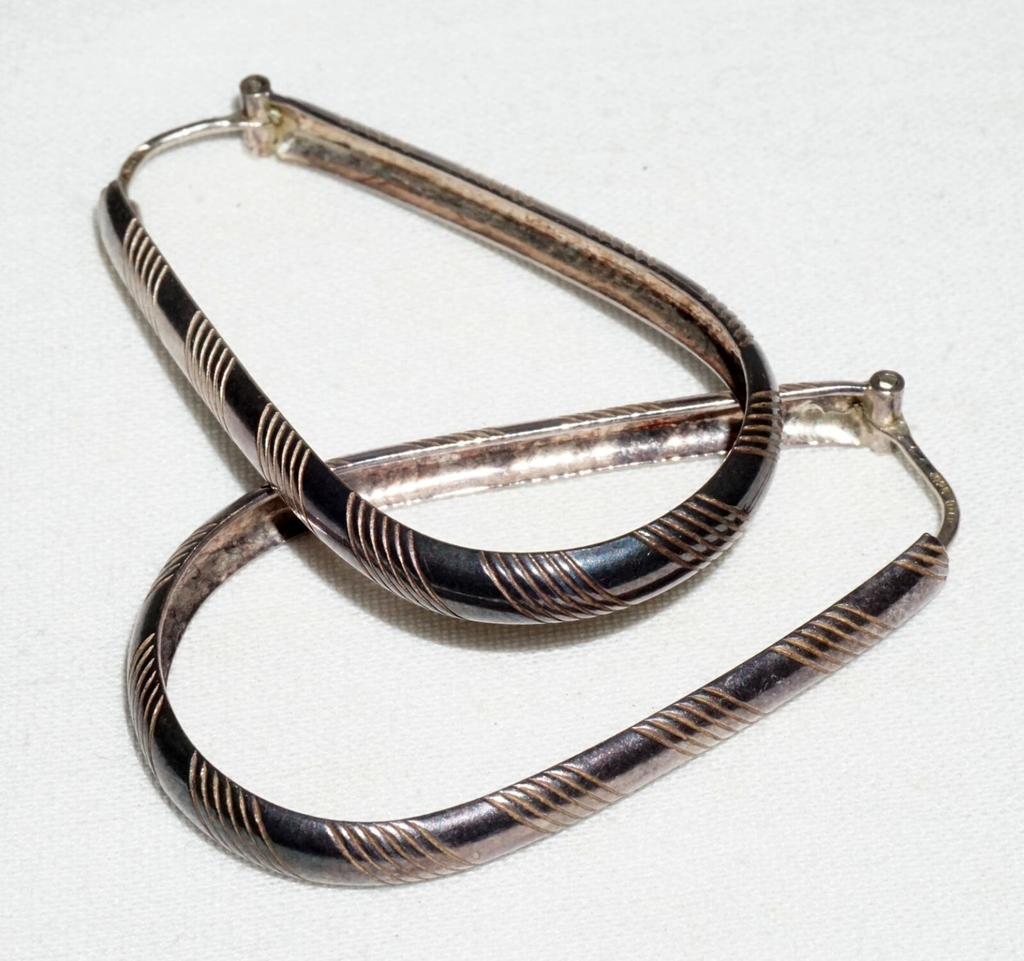 Pair Vintage Italy Modernist Sterling Silver Elongated Oval Hoop Earrings (JoD)