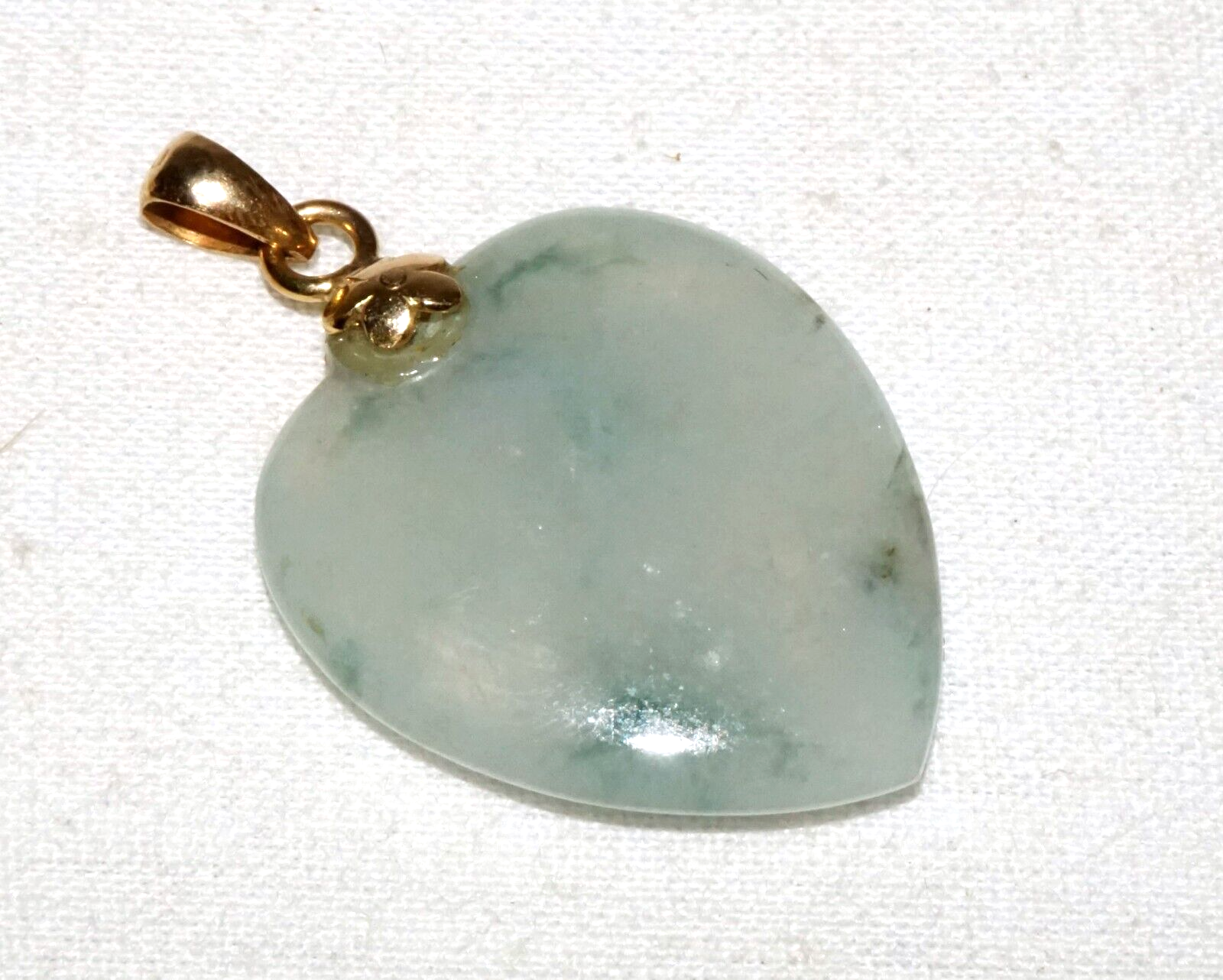 Vintage Chinese 14k Yellow Gold Translucent Jadeite Jade Heart Pendant  (InS)L6
