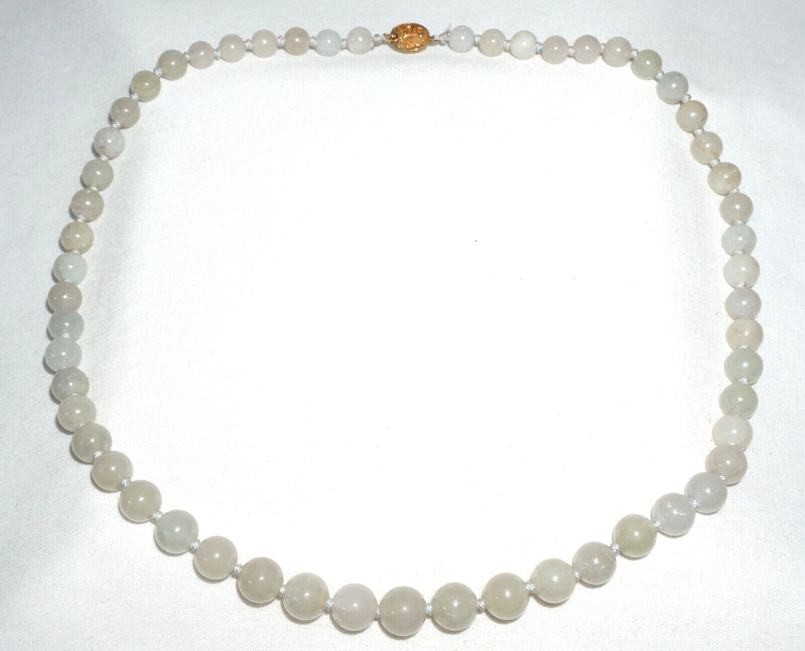 Vintage Chinese Grey Green Jadeite Jade Bead necklace w. Silver Clasp  (---)#1