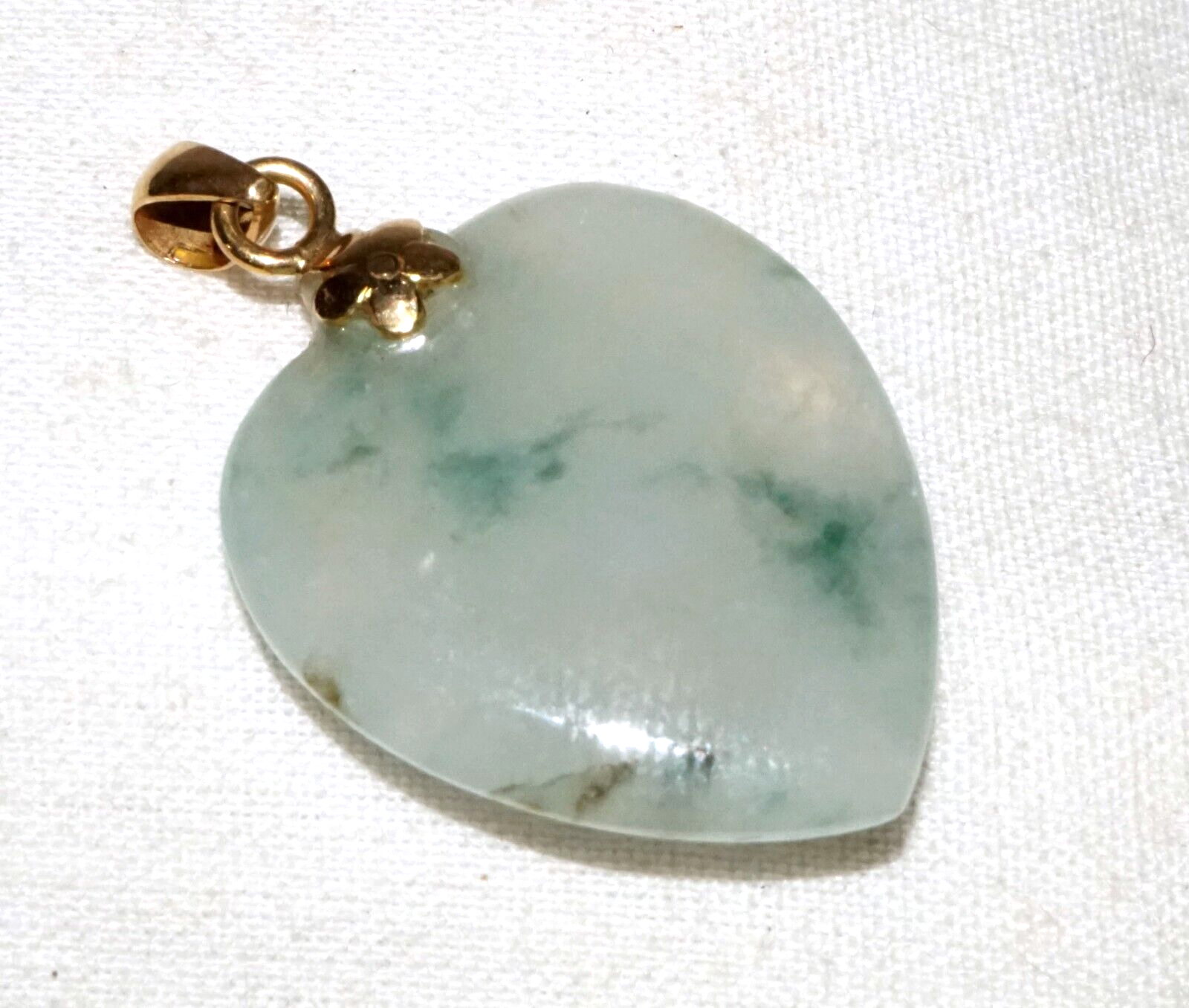 Vintage Chinese 14k Yellow Gold Translucent Jadeite Jade Heart Pendant  (InS)L6