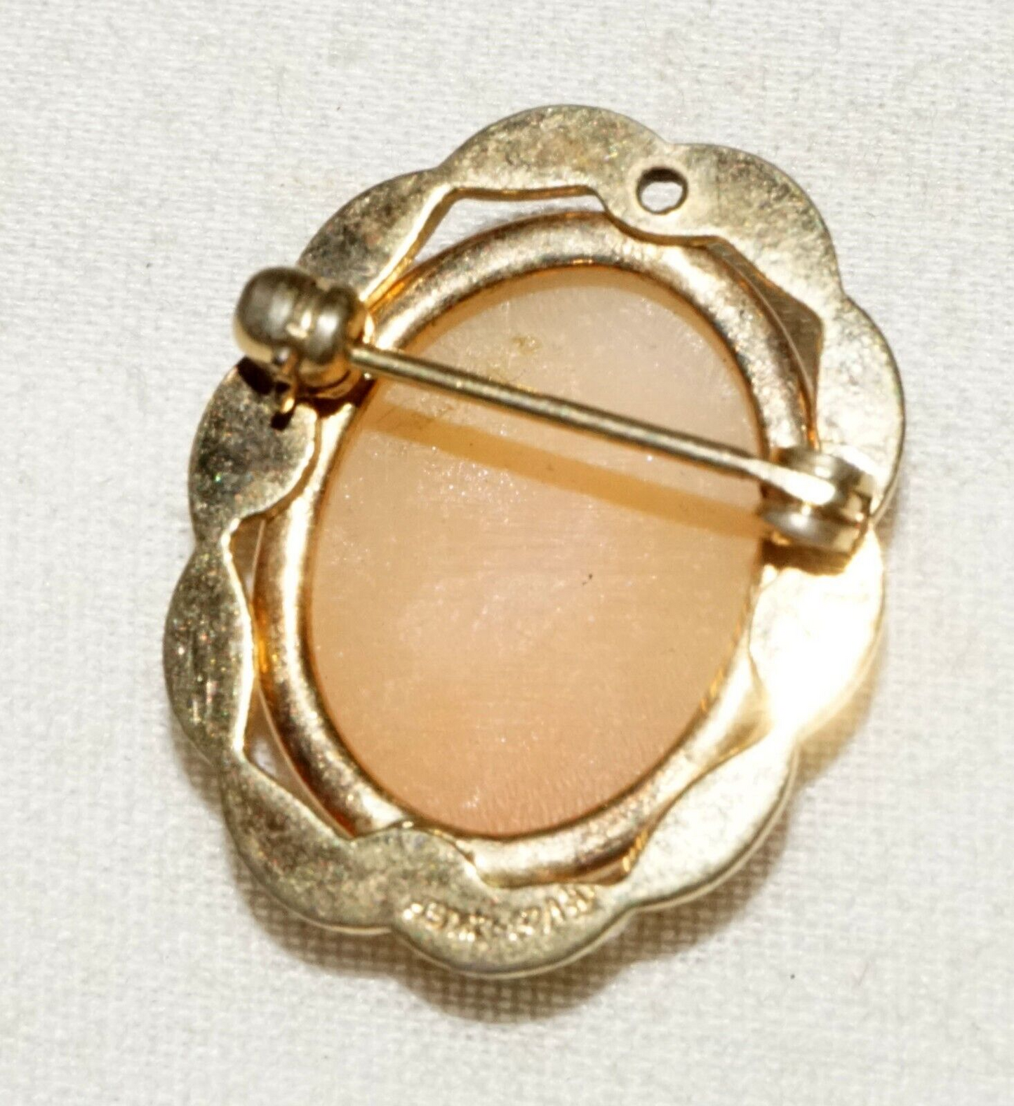 Vintage Gold Plated Shell Cameo w. Woman's Bust Motif (GoB) #10