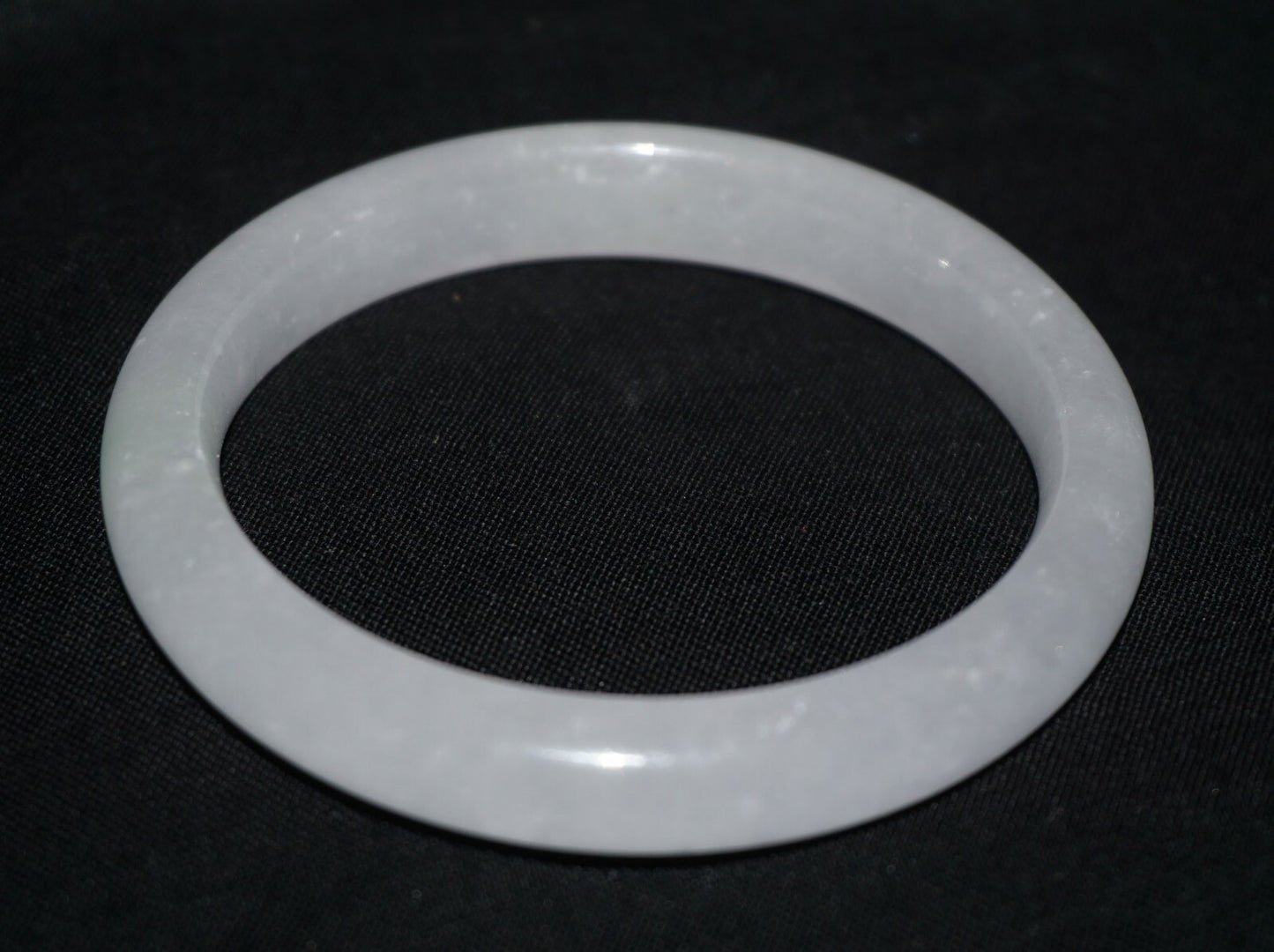 Vintage Chinese Semi Translucent White Jadeite Jade Bangle Bracelet  (NoN) B1